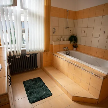 Zamecke Cerveny Dvur Rapotín